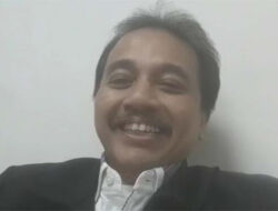 Roy Suryo Dicekal ke Luar Negeri, Klaim Buku Black Paper Soal Ijazah Jokowi Sudah Komplit