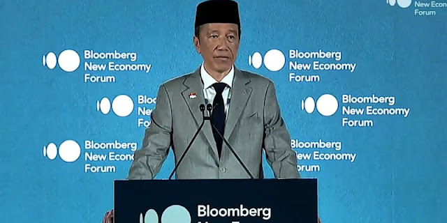 Jokowi Ditunjuk Jadi Dewan Penasihat Global Bloomberg, Siap Pidato Bahasa Inggris