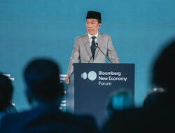 Syahganda Bongkar Konsekuensi Jokowi Dijuluki Politisi Jalanan di Forum Bloomberg