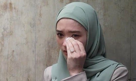 Inara Rusli Dilaporkan ke Polisi oleh Wardatina Mawa, Dituduh Selingkuh dengan Suaminya