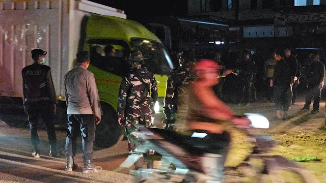 Sweeping Truk Bantuan di Aceh: TNI-Polri Sita Bendera Bulan Bintang, 1 Relawan Luka