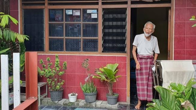 Klaim Bombshell Rismon Sianipar: Kasmudjo Tak Kenal Jokowi Sama Sekali, Ijazah UGM Dipertanyakan