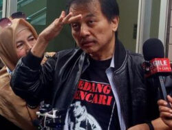 Roy Suryo Bongkar Mustahil Lulus UGM 5 Tahun dengan IPK 2,5, Ini Analisis Lengkapnya