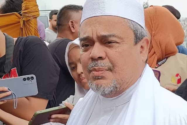 Habib Rizieq Kritik Laporan Menteri ke Prabowo Soal Bencana Sumatera: Presiden Dibohongi
