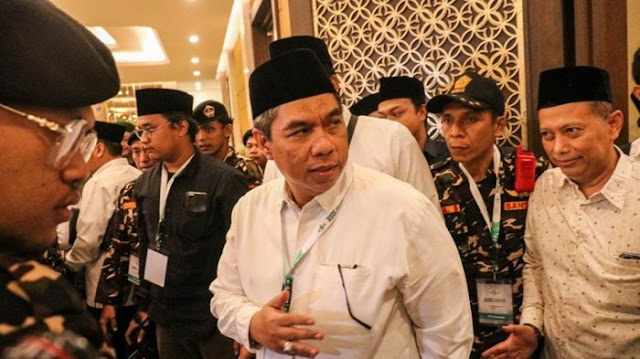 KH Zulfa Mustofa Jadi Pj Ketum PBNU: Santri Rais Aam & Keponakan KH Maruf Amin