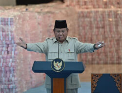 Prabowo Ungkap Kunci Sukses 1 Tahun Pemerintahan: Meritokrasi dan Kerja Tim