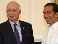 Buni Yani Klaim Kejahatan Jokowi Lebih Besar dari Korupsi Najib Razak: Analisis & Kontroversi