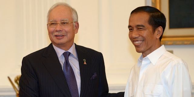 Buni Yani Klaim Kejahatan Jokowi Lebih Besar dari Korupsi Najib Razak: Analisis & Kontroversi