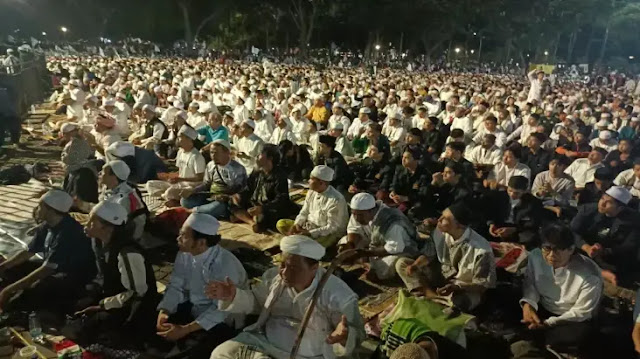 Reuni 212 2025: Galang Donasi Rp 10 Miliar, Dukung Prabowo Berantas Mafia