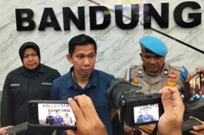 Ustaz Evie Effendi Ditahan Polisi: Kronologi Lengkap Kasus KDRT Anak Kandung