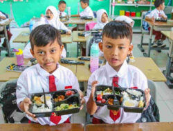 Survei Kepuasan Publik: Program MBG Jadi Wajah Utama Pemerintahan Prabowo