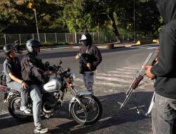 AS Desak Warga AS Segera Tinggalkan Venezuela: Peringatan Level 4 & Ancaman Colectivos
