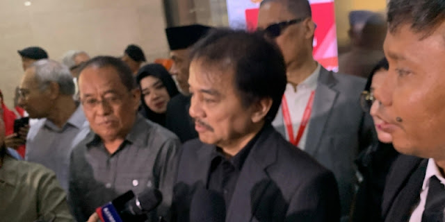 Eggi Sudjana Sebut Roy Suryo Belagu Soal Kasus Ijazah Jokowi: Kronologi & Daftar Tersangka