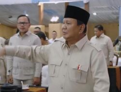 Prabowo Tegaskan Indonesia di Jalan yang Benar dan Diridhoi Tuhan di Retreat Kabinet Bogor