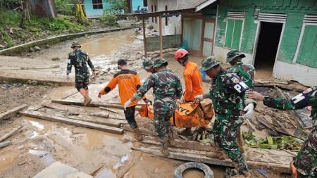 BNPB Hentikan Pencarian Korban di Sumut & Sumbar: Data Korban Tewas 1.182 Jiwa
