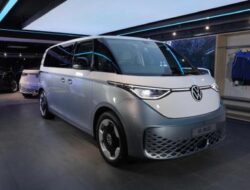 Volkswagen ID. Buzz BOZZ White Signature Edition Resmi Mengaspal di Indonesia, Intip Keunggulannya!