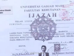 KPU Serahkan Ijazah Lengkap Jokowi ke Pemohon Setelah Proses Hukum 6 Bulan