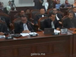 Roy Suryo dan Kuasa Hukum Gugat Pasal Pencemaran Nama Baik di UU ITE dan KUHP ke MK