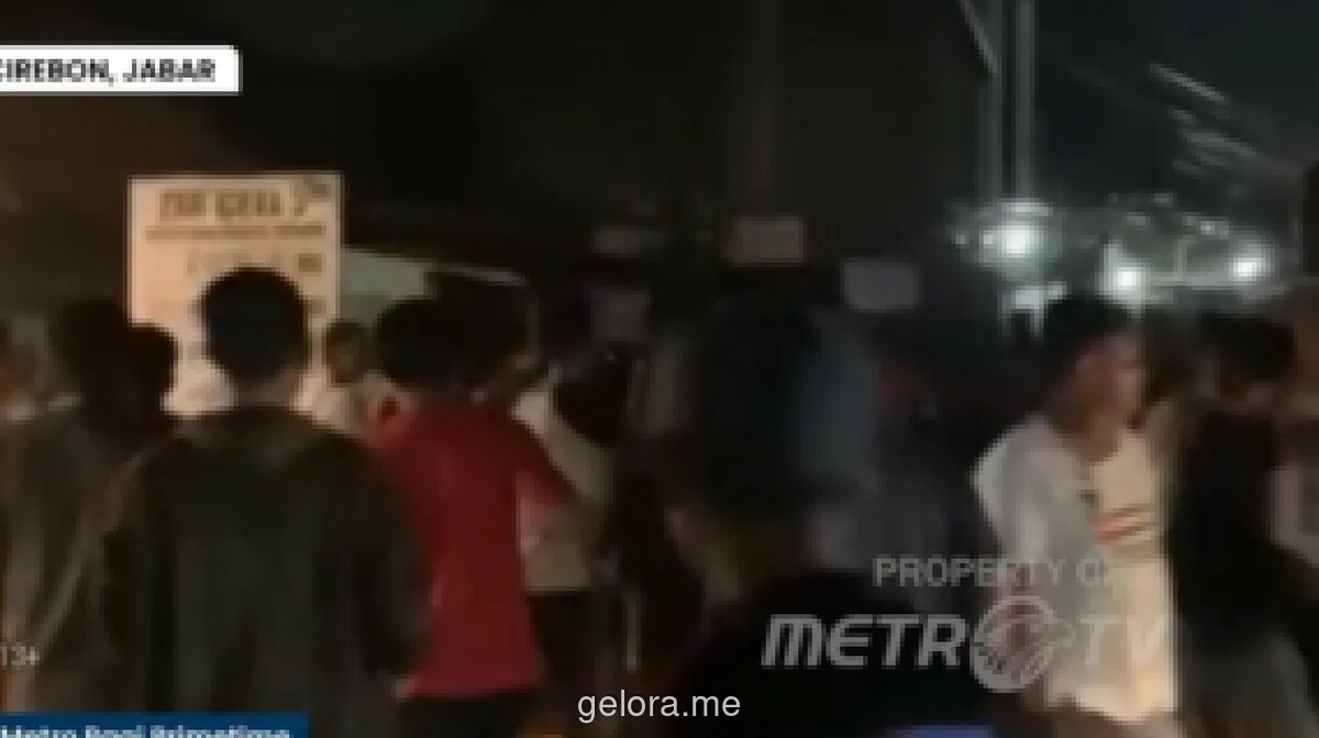 Warga Cirebon Amankan 11 Remaja Diduga Anggota Geng Motor Bersenjata Tajam