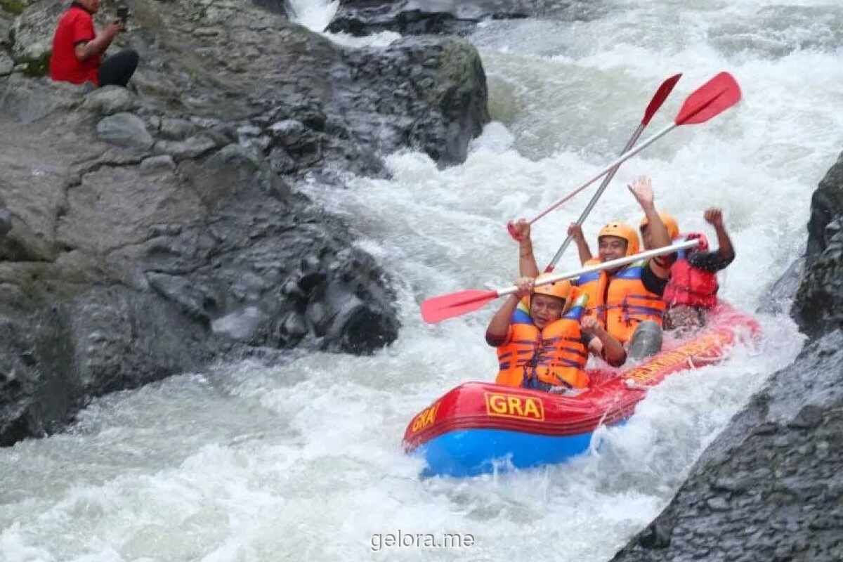 Arung Jeram Sungai Gelar di Jembrana Tawarkan Petualangan dengan Layanan Jemputan